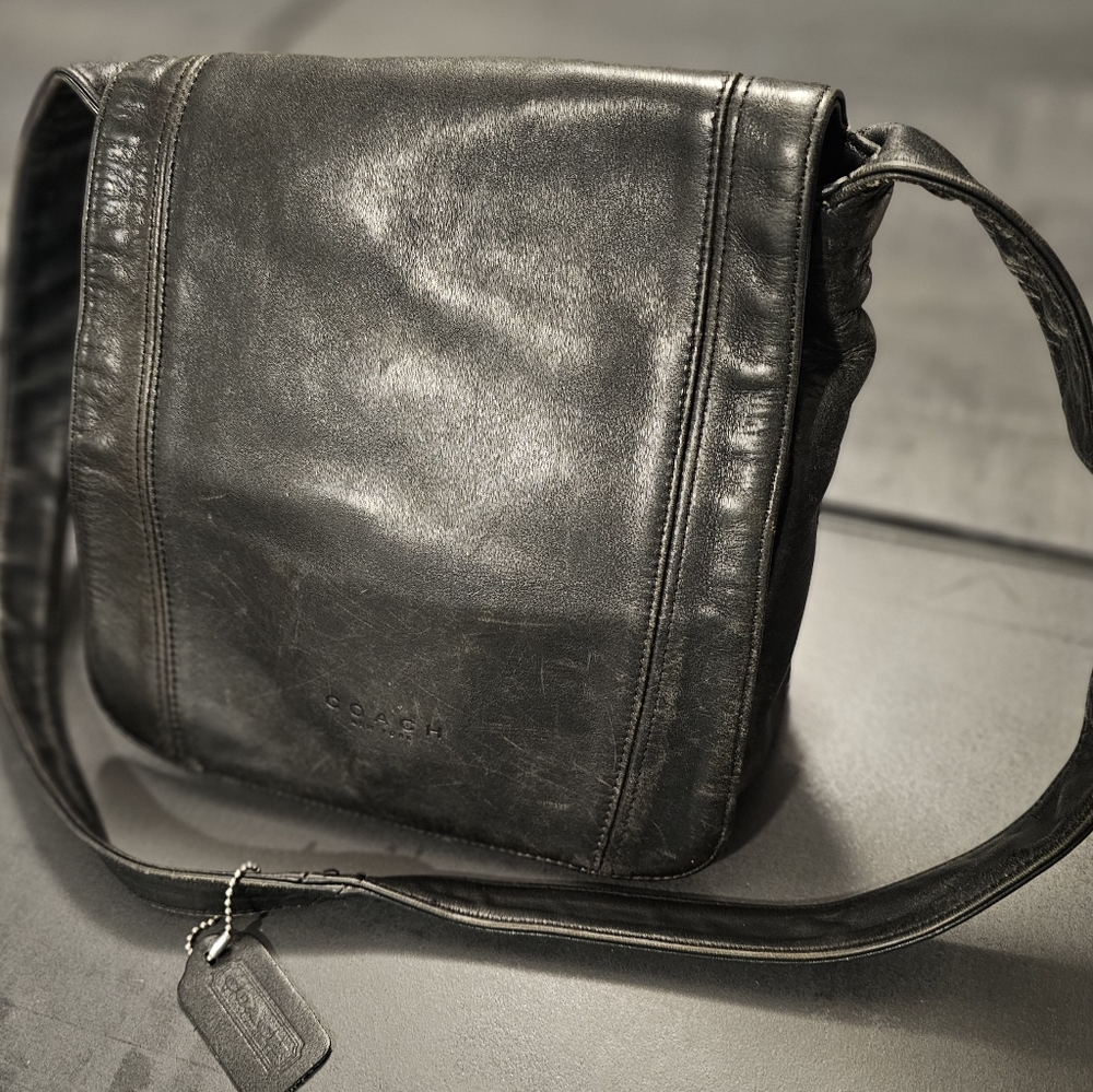 Vintage Coach Lexington Black Flap Bag